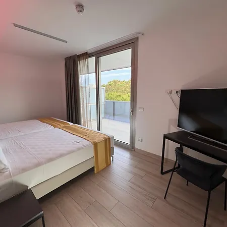 Hotel Venice Hvb 34 Lifestyle 4 Superior 4*