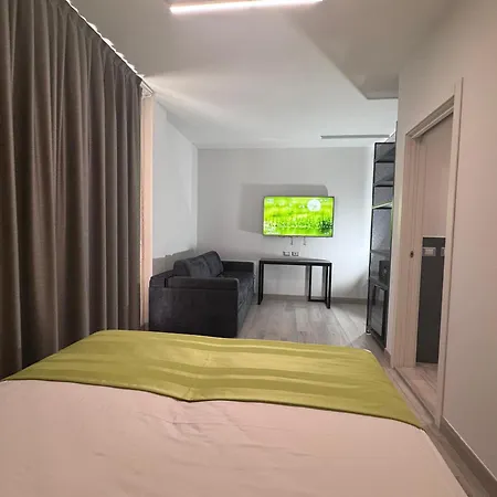 מלון Venice Hvb 34 Lifestyle 4 Superior ביביונה