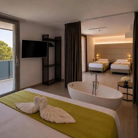 فندق Venice Hvb 34 Lifestyle 4 Superior بيبيوني