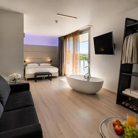 Venice Hvb 34 Lifestyle 4 Superior فندق 4*